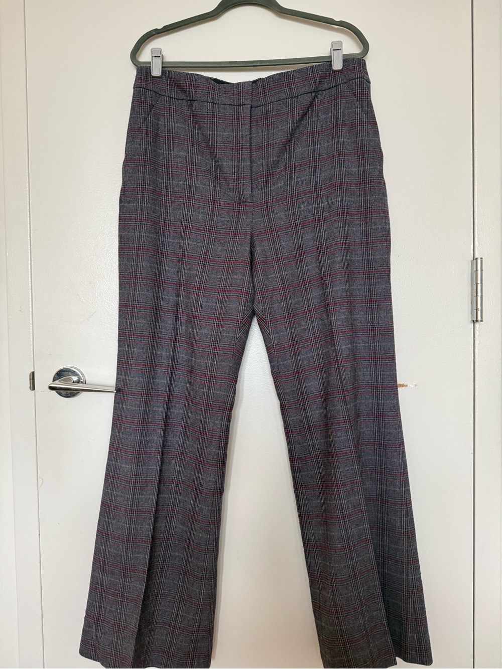 Veronica Beard Gray Plaid Boot-Cut Pants with Red Windowpane